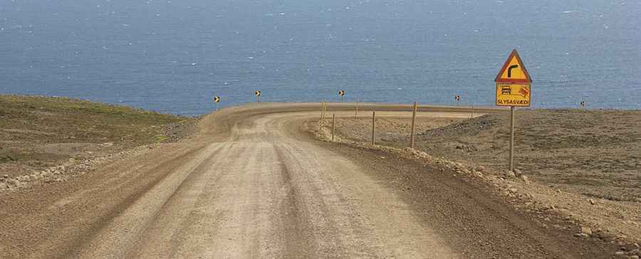 The breathtaking road to Ennisháls Pass
