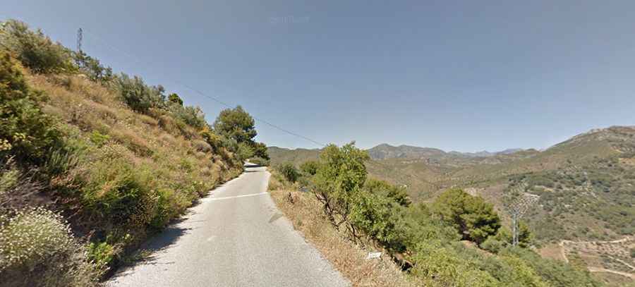 The Brutal Climb to Peña Escrita in Granada with 27% Gradients