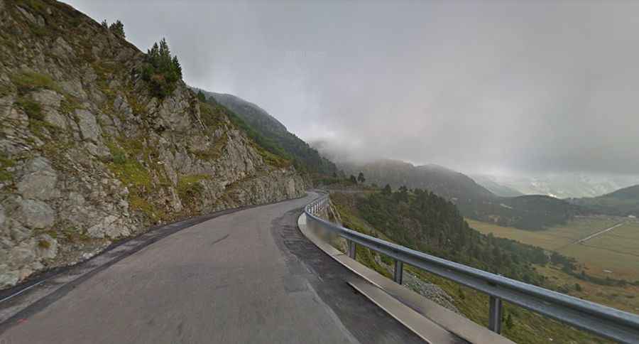 The curvy road to Albula Pass is an absolute must