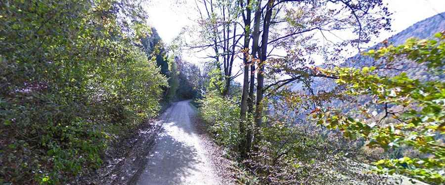 The DJ112G road in Transylvania is not for timid drivers