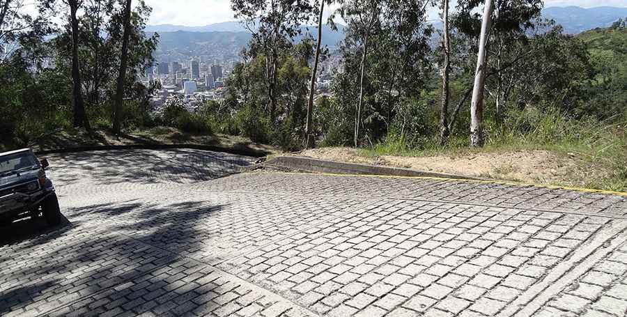 The inhumane climb to Cerro Ávila with 20% ramps