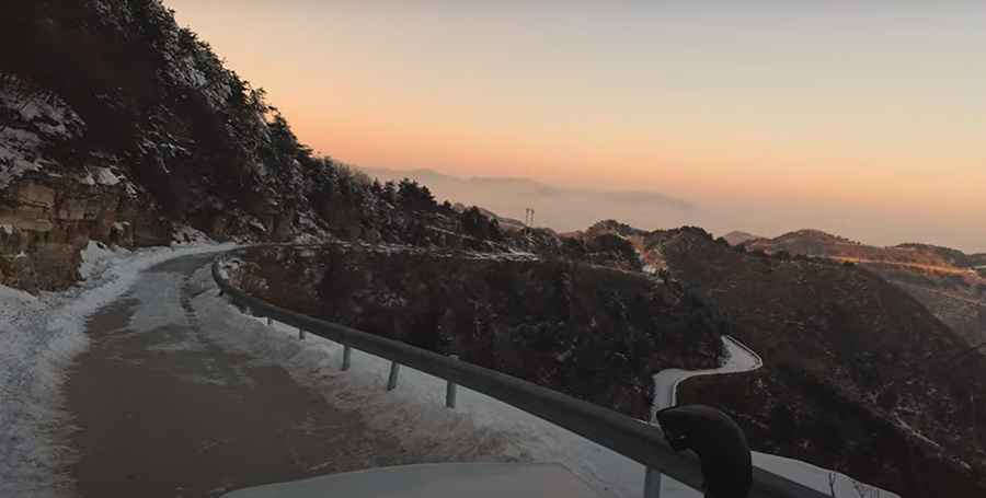 The Most Dangerous Roads in Taihang Mountains