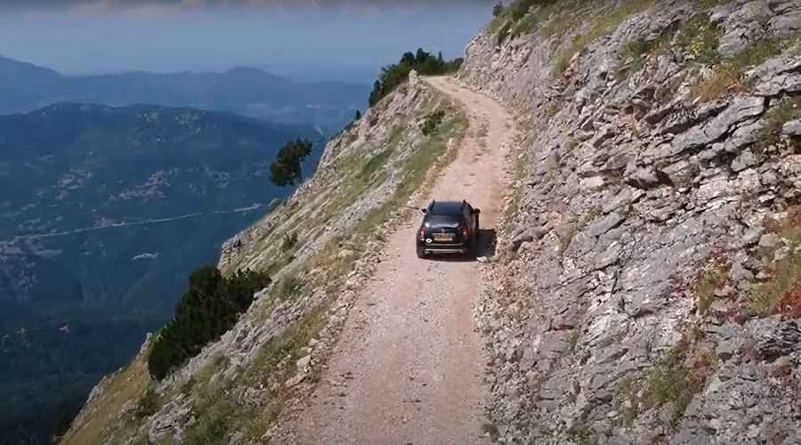 The road from Kleino to Amaranto is one of the most challenging drives in Greece