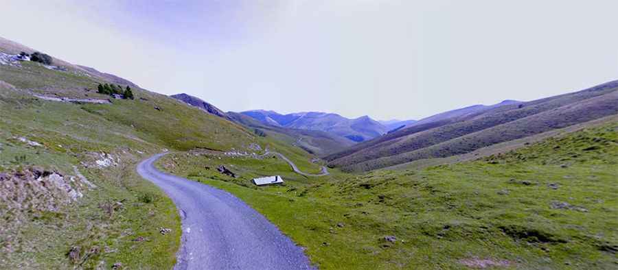 The road to Col d'Errozate is not recommended to newbies
