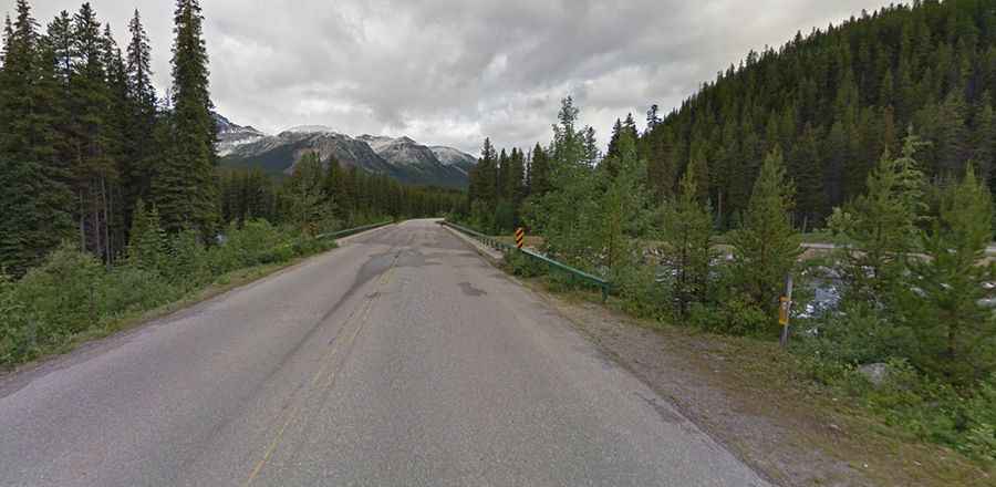 The Road to Maligne Lake in Alberta is Well Worth the Drive