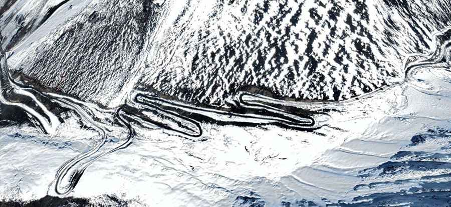 The road to Michen La isn’t an easy one