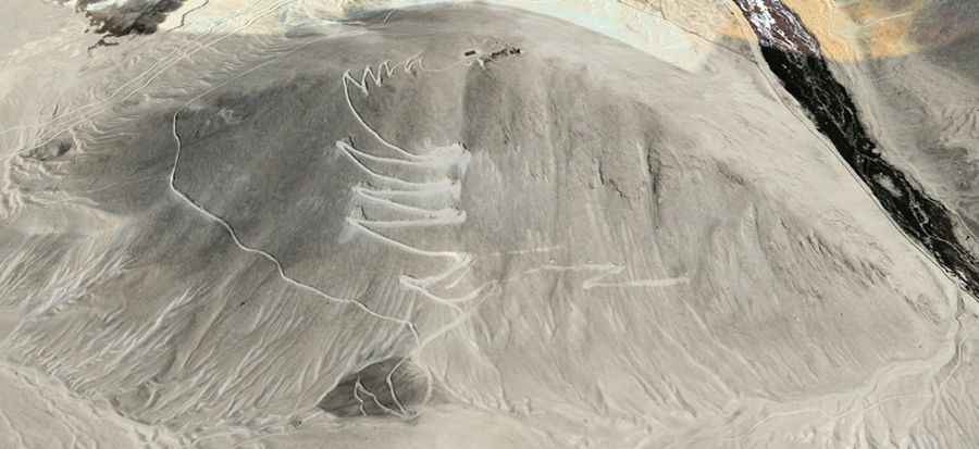 The road to the disputed Lhari Peak