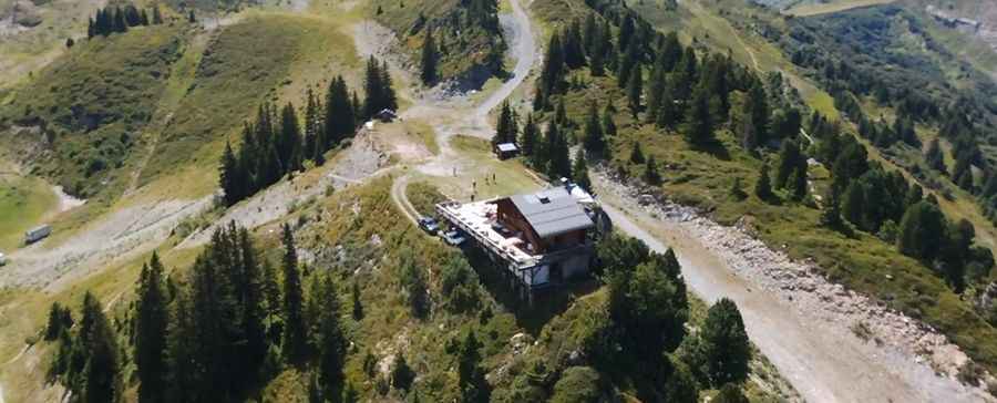 The unpaved road to Col de la Bathie in Savoie
