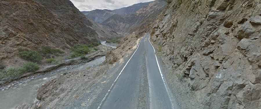 The Wild Road to Cañon Tablachaca