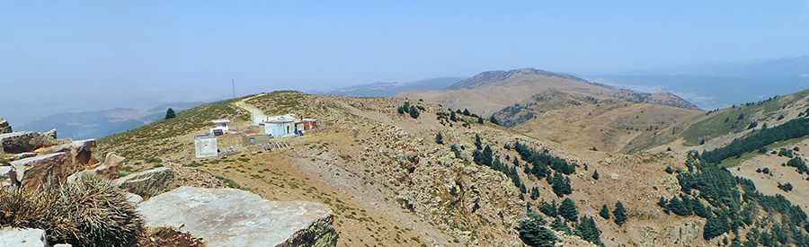 The wild unpaved road to Mount Chelia