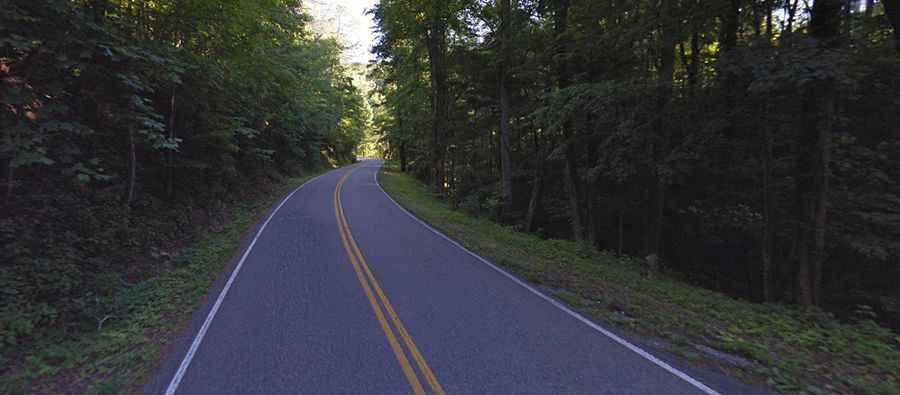 The winding Tail of the Dragon in North Carolina: 318 curves in 11 miles