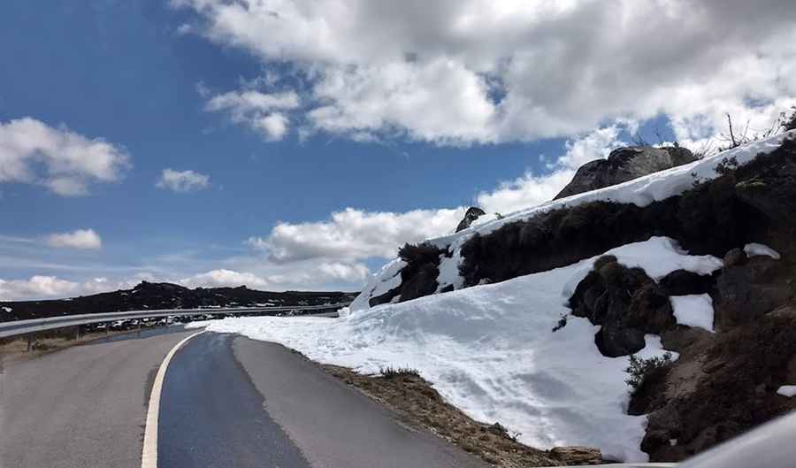 Things to Know Before Driving the Paved Road to Larouco