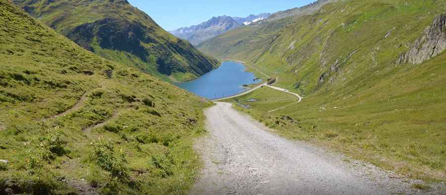 Tiarms Pass: A Brutal 18% Gravel Climb in the Swiss Alps