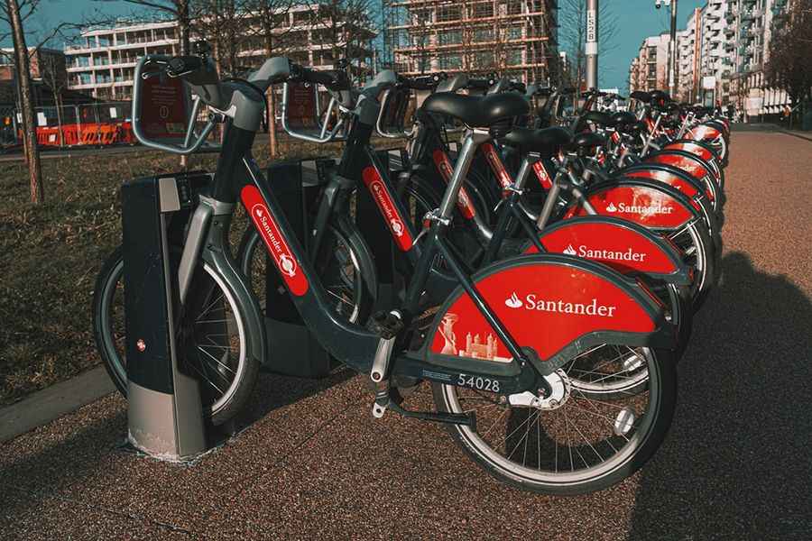 Trafalgar Square: The Congestion Trap