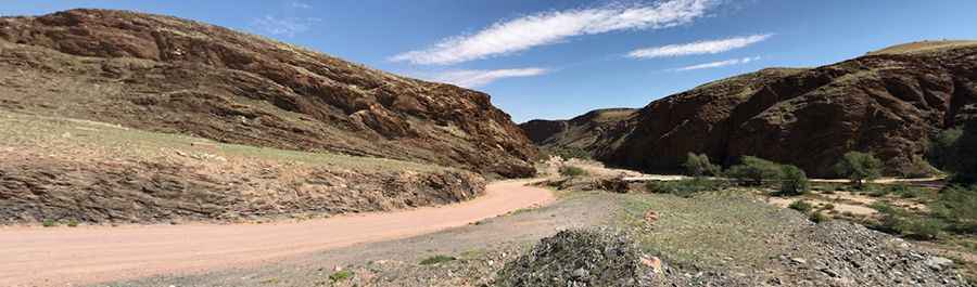 Travel Guide to Gaub Pass