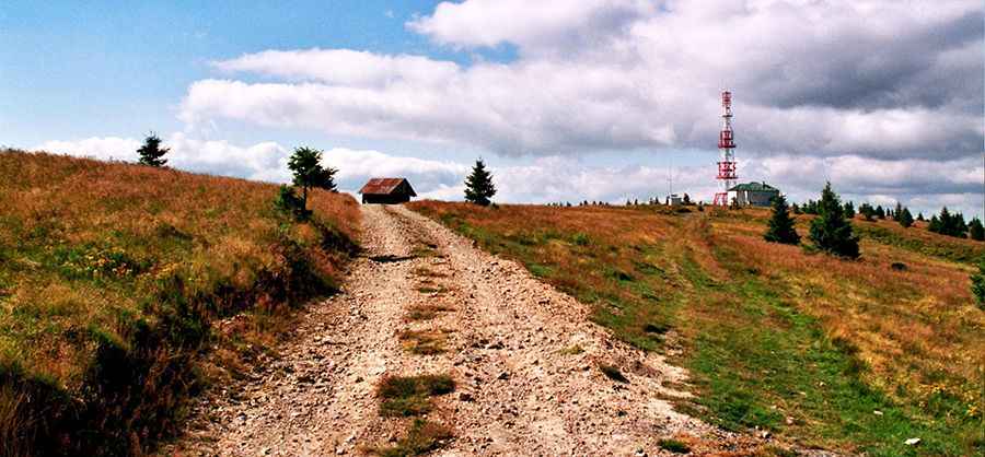 Travel Guide to the Top of Jankov Kamen