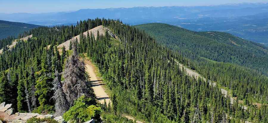 Travel guide to the top of Lunch Peak in ID