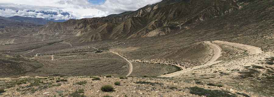 Travel Guide to the Top of Nyi La