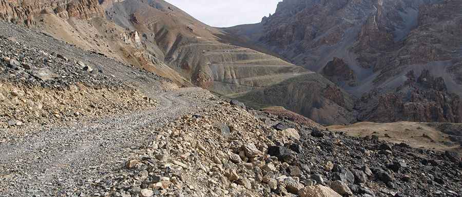 Travel guide to the top of Singge La