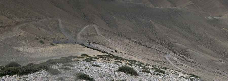 Travel Guide to Tsarang La