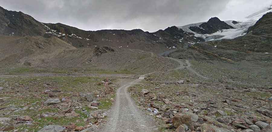 Ultimate 4wd destination: Laghi di Cedec