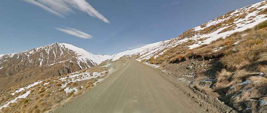 What are the highest roads in New Zealand?