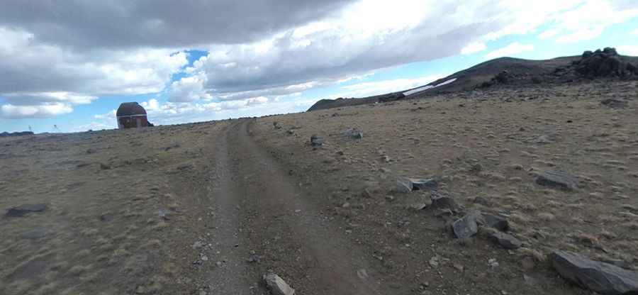 What are the most challenging 4x4 off-road trails in the USA?