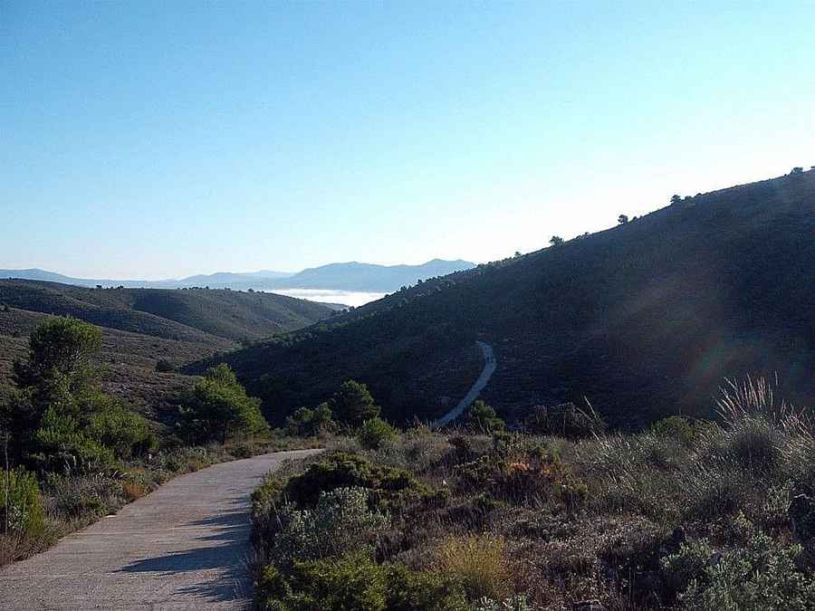 What is the road to Serra de la Vila like?