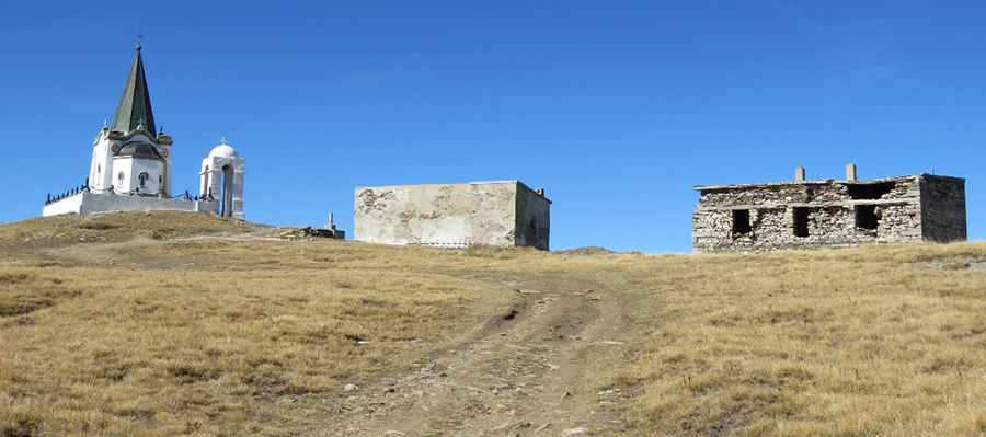 What’s at the summit of Mount Voras-Kajmakčalan?