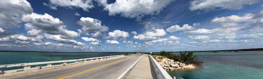 When was El Pedraplén built?