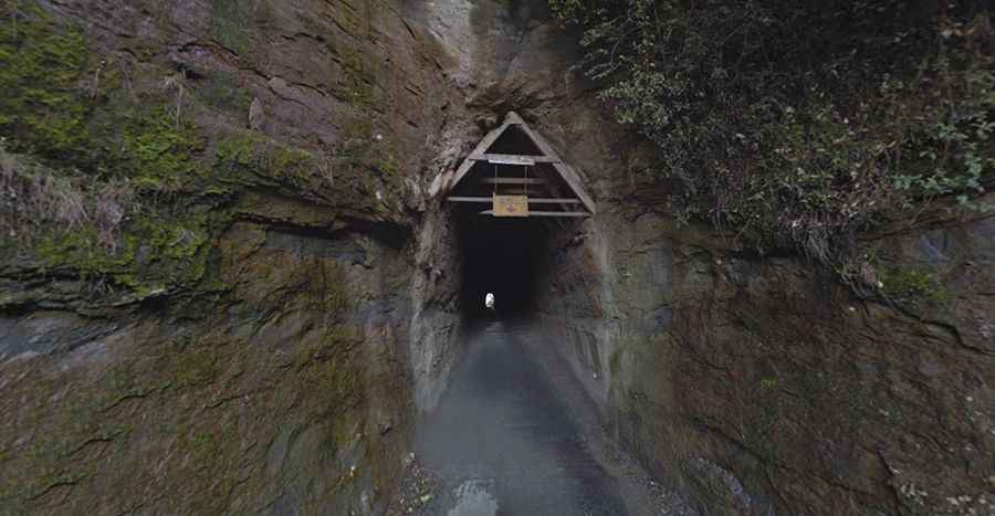 When was Moki Tunnel in NZ built?
