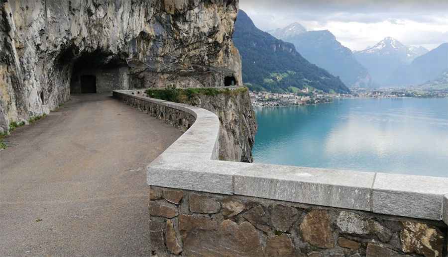 When was the Alte Axenstrasse road built?