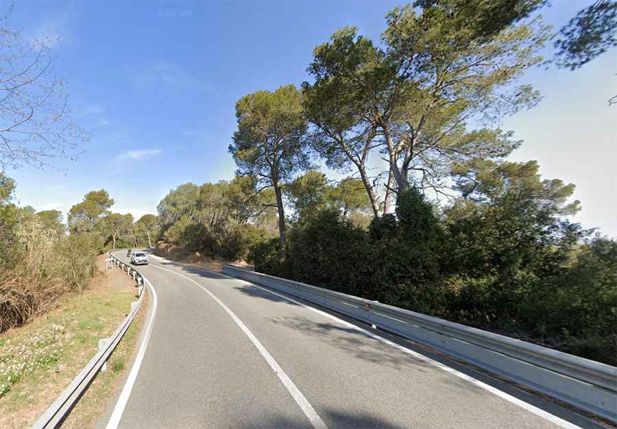 Where does Carretera de la Arrabassada start and end?