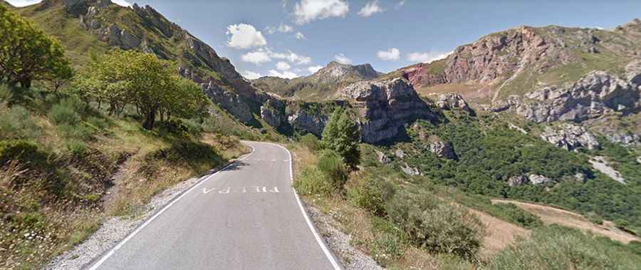 Where is Alto de la Farrapona?