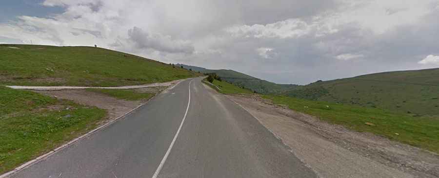 Where is Beklemeto Pass?