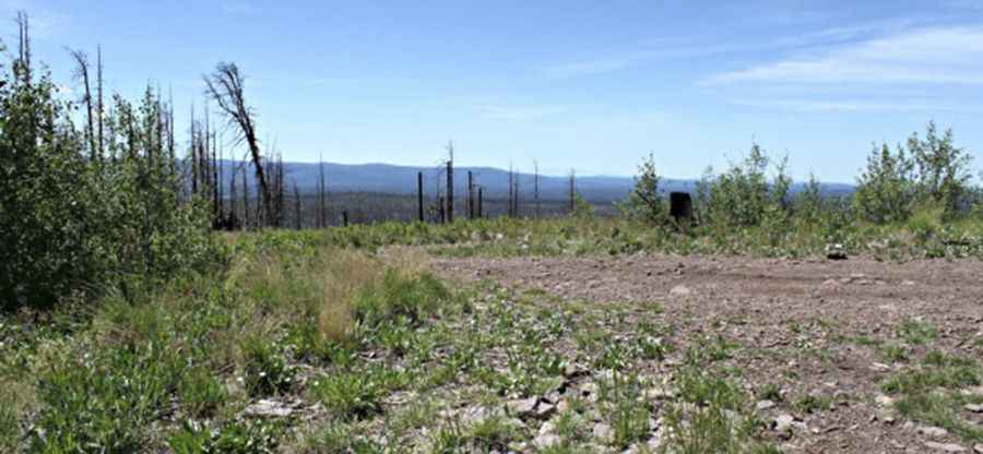 Where is Big Lake Knoll?