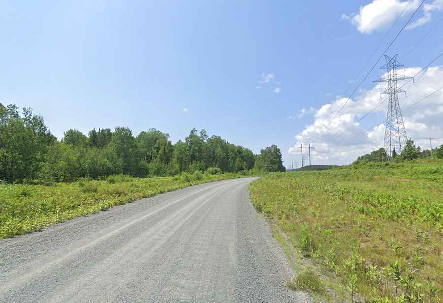 Where is Canoe Lake?