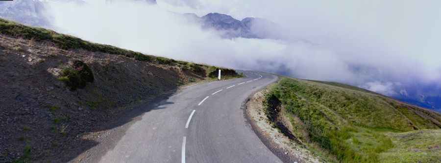 Where is Col d'Aubisque?