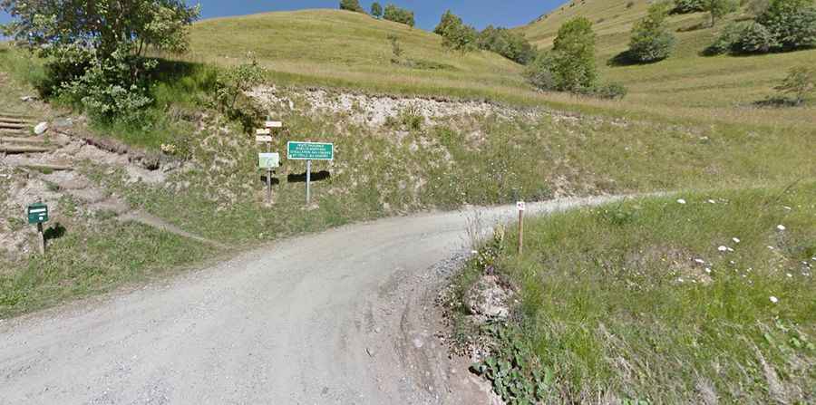 Where is Col de Cluy?