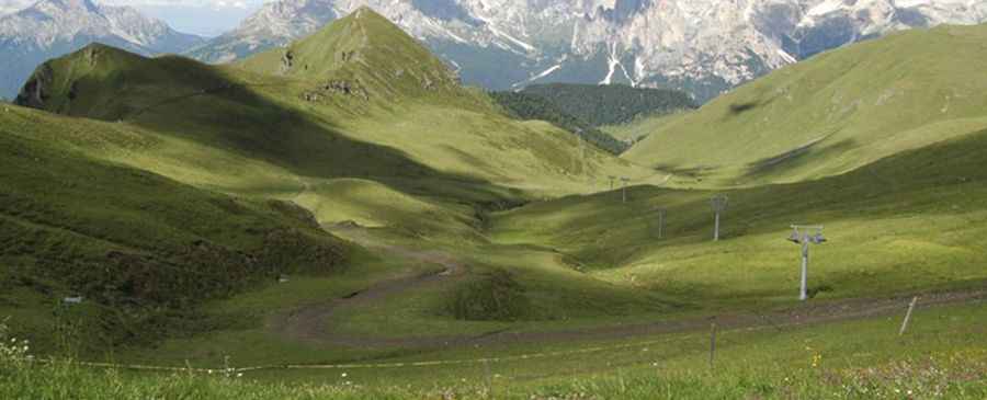 Where is Col de Valvacin?