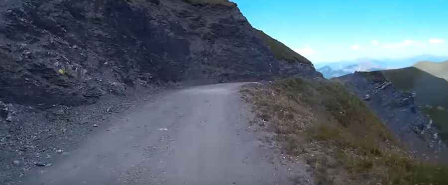 Where is Col du Fornet?