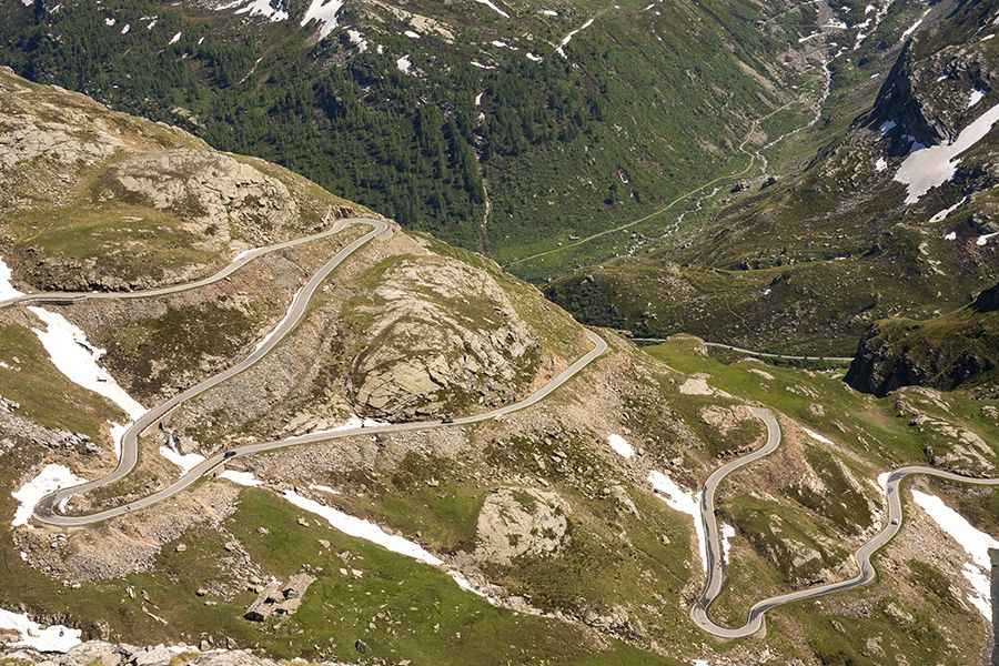 Where is Colle del Nivolet?