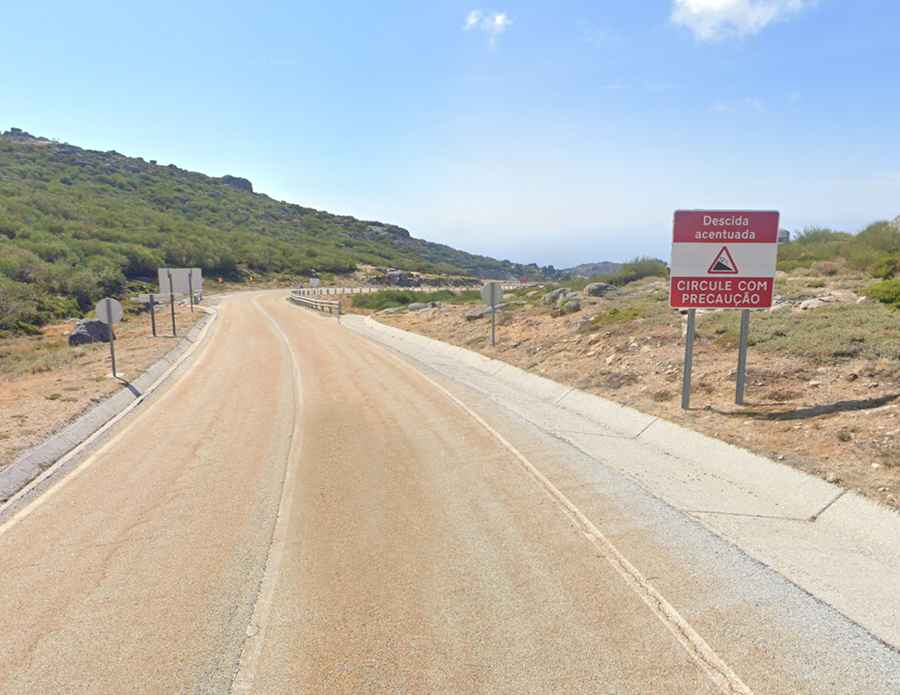 Where is Estrada de São Bento?