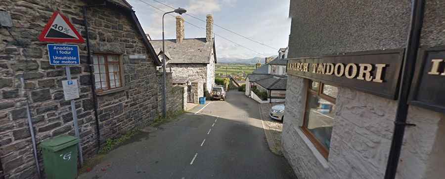 Where is Ffordd Pen Llech?