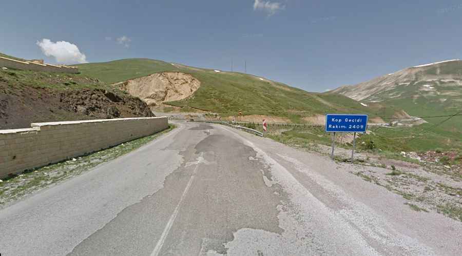Where is Kop Dağı Geçidi?