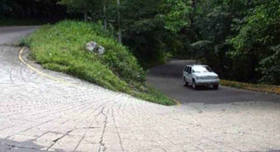 Where is La Cumbre Choroni?