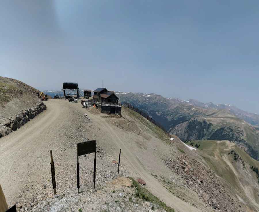 Where is Lenawee Mountain?