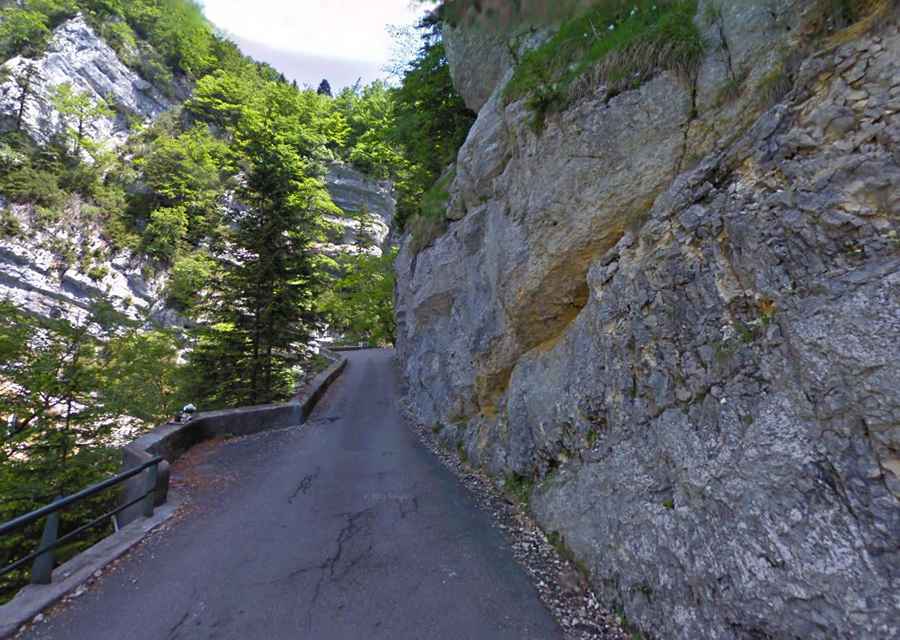 Where is Les Ecouges?