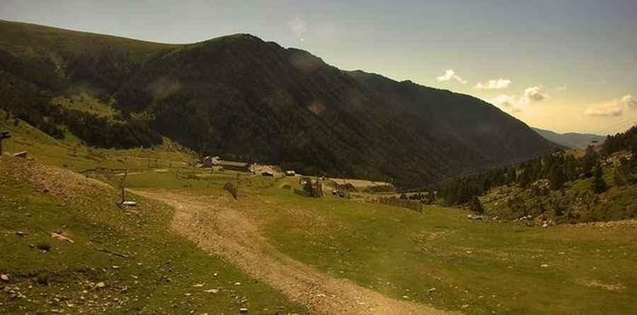 Where is Les Marmotes located?