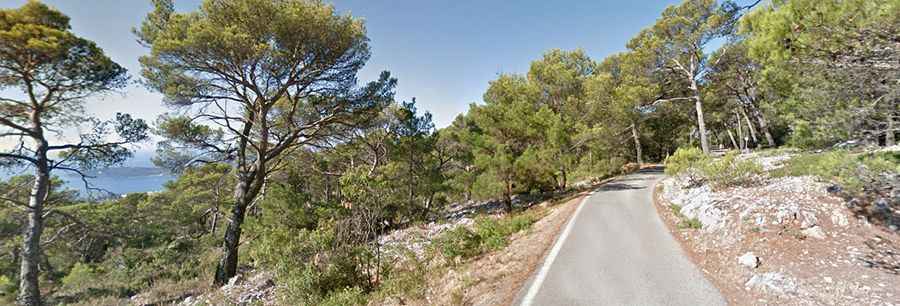 Where is Mont Faron?